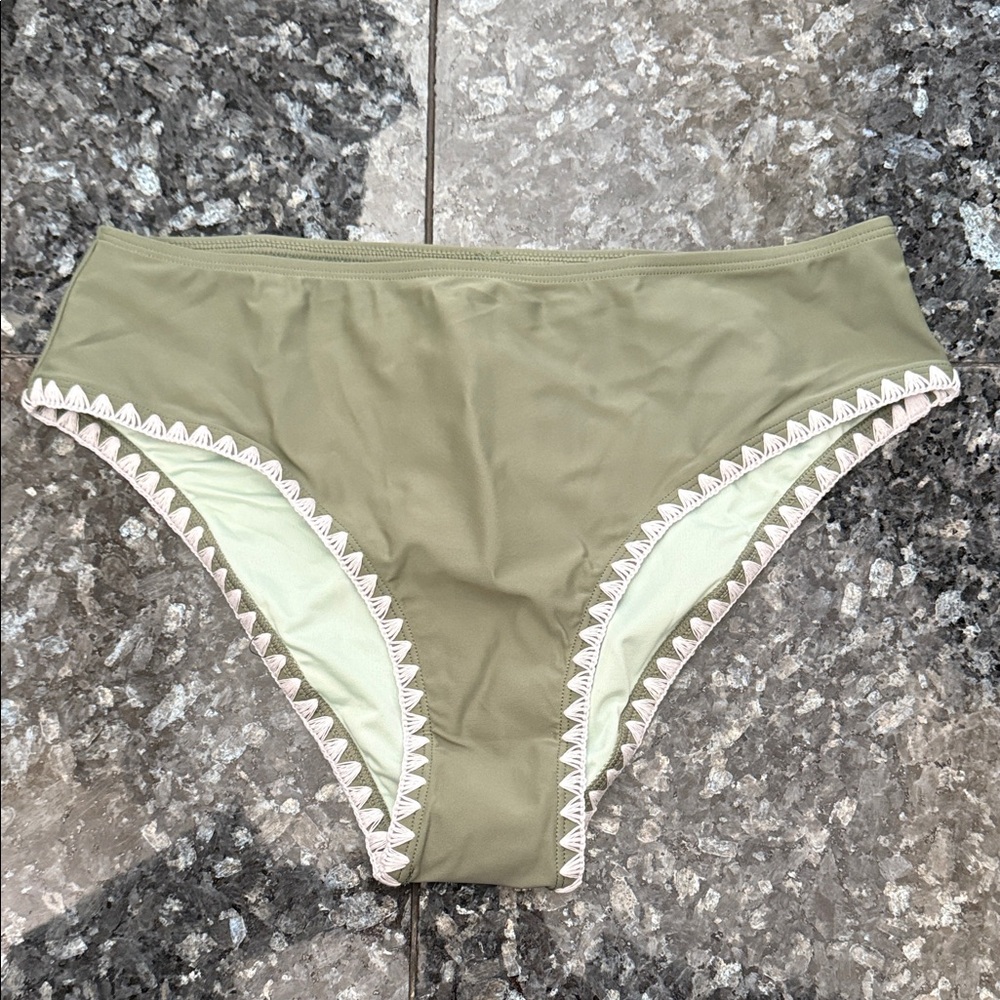 Cupshe Olive Bikini Bottoms with White Crochet Trim